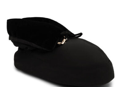capezio_mini_warmup_bootie_black_wb200_1
