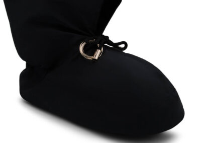 capezio_mini_warmup_bootie_black_wb200_3