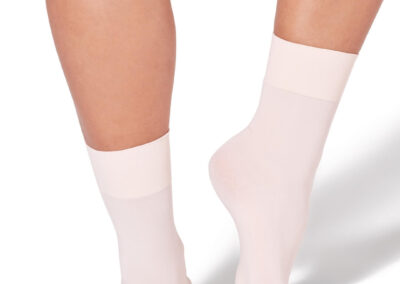 capezio_silky_sock_ballet_pink_bg100_3