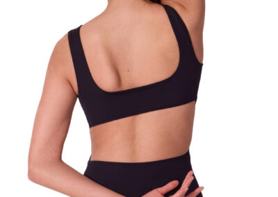 capezio_soft_elegance_twist_front_leotard_black_el104w_3