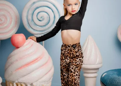 stroje-do-tanca-towarzyskiego-Top-TP-K011-i-spodnie-BRF-K007-zdjecie-7